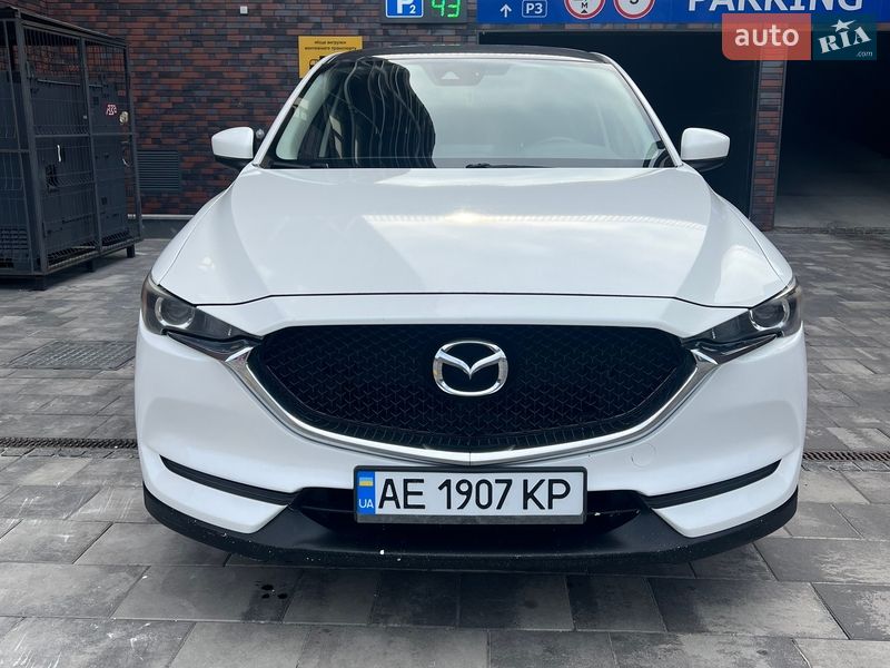 Внедорожник / Кроссовер Mazda CX-5 2017 в Днепре фото 2 Внедорожник / Кроссовер Mazda CX-5 2017 в Днепре