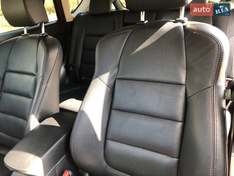 Позашляховик / Кросовер Mazda CX-5 2015 в Рівному