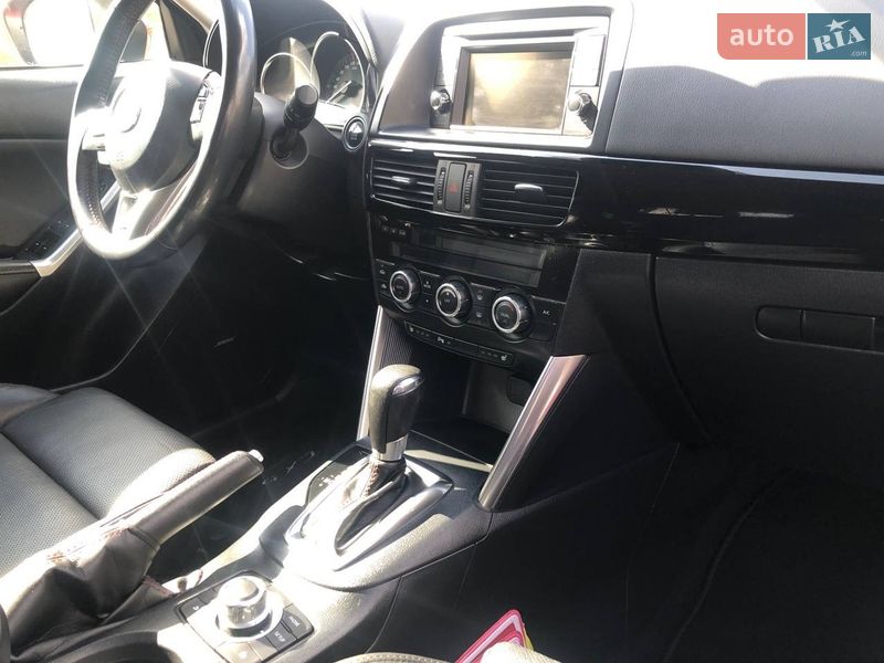 Позашляховик / Кросовер Mazda CX-5 2015 в Рівному