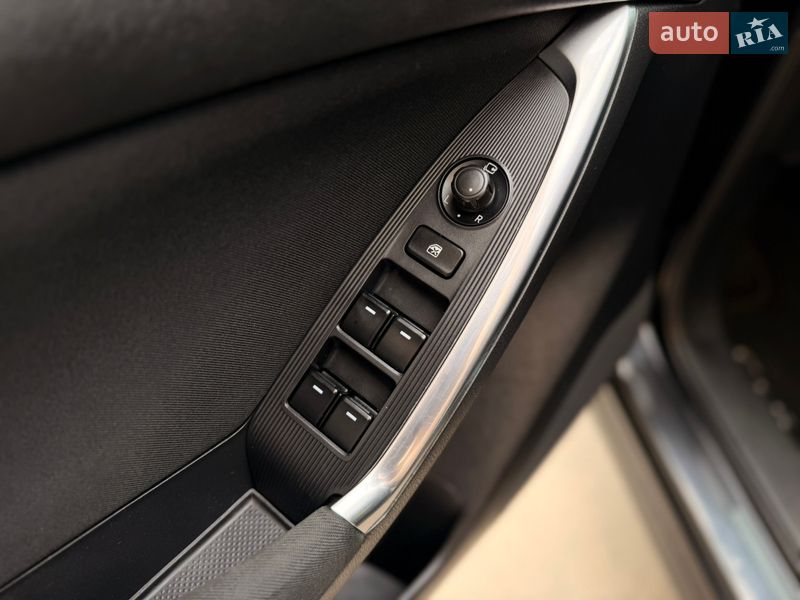 Позашляховик / Кросовер Mazda CX-5 2012 в Чернігові фото 16 Позашляховик / Кросовер Mazda CX-5 2012 в Чернігові