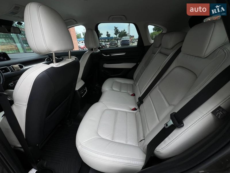 Позашляховик / Кросовер Mazda CX-5 2018 в Києві фото 43 Позашляховик / Кросовер Mazda CX-5 2018 в Києві