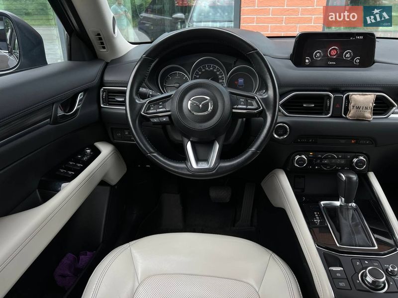 Позашляховик / Кросовер Mazda CX-5 2018 в Києві фото 48 Позашляховик / Кросовер Mazda CX-5 2018 в Києві