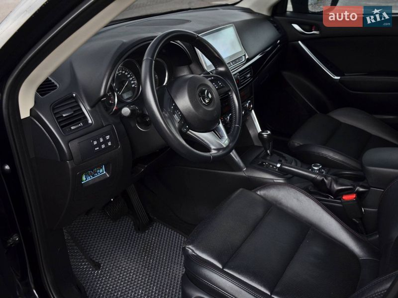Позашляховик / Кросовер Mazda CX-5 2015 в Дніпрі фото 7 Позашляховик / Кросовер Mazda CX-5 2015 в Дніпрі