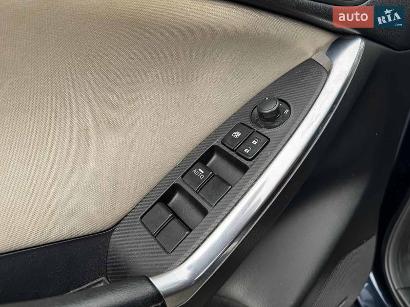 Внедорожник / Кроссовер Mazda CX-5 2016 в Киеве