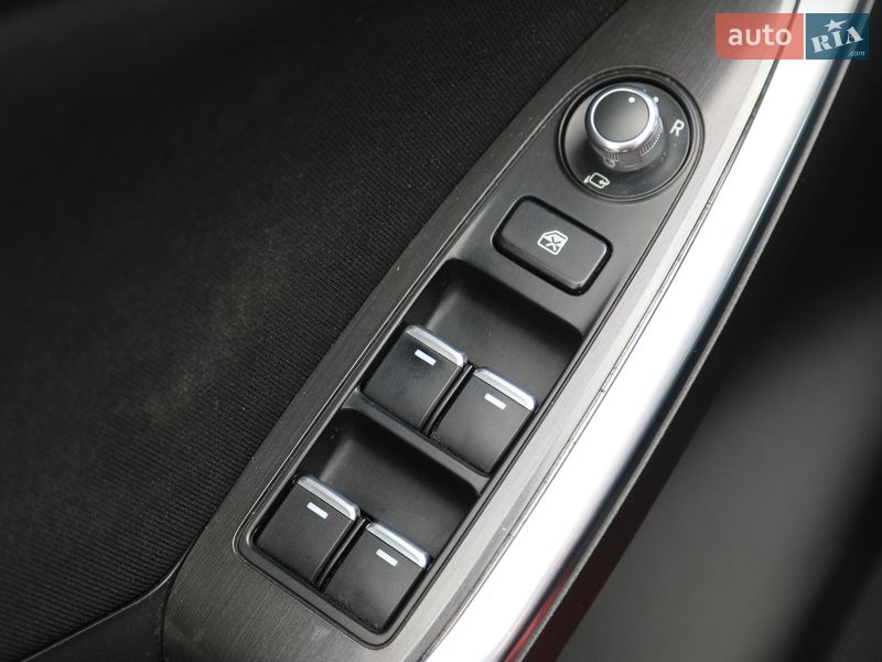 Внедорожник / Кроссовер Mazda CX-5 2015 в Харькове