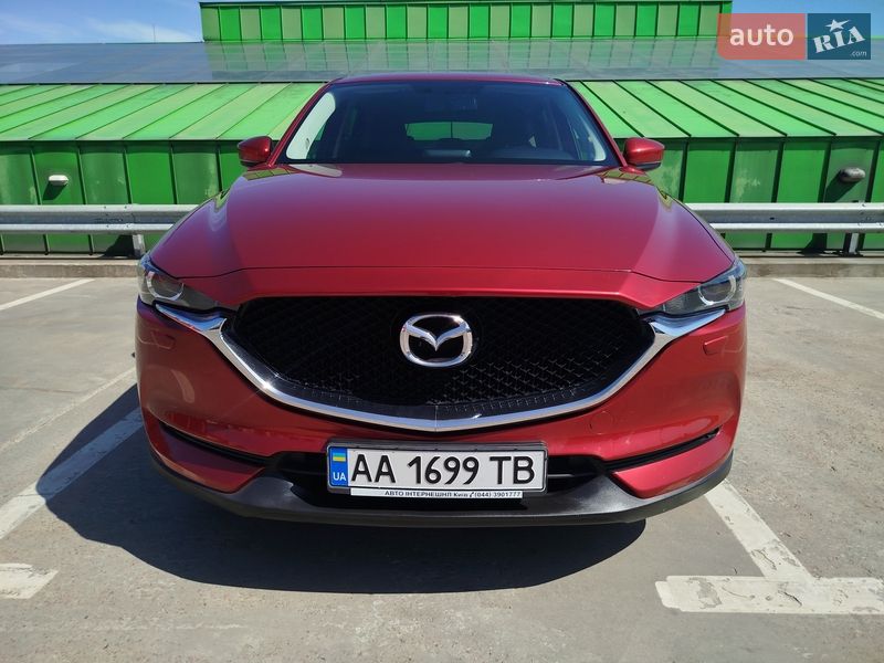 Внедорожник / Кроссовер Mazda CX-5 2017 в Киеве
