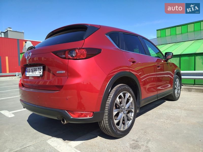 Внедорожник / Кроссовер Mazda CX-5 2017 в Киеве
