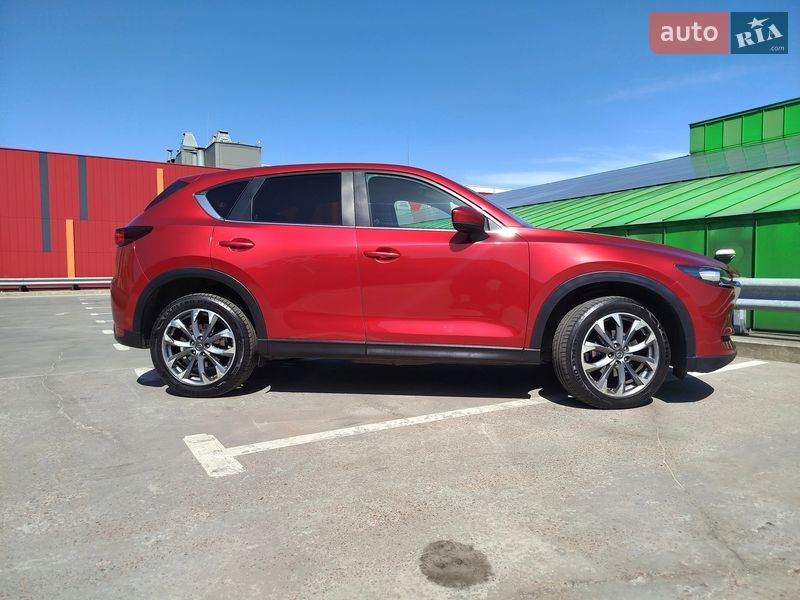 Внедорожник / Кроссовер Mazda CX-5 2017 в Киеве