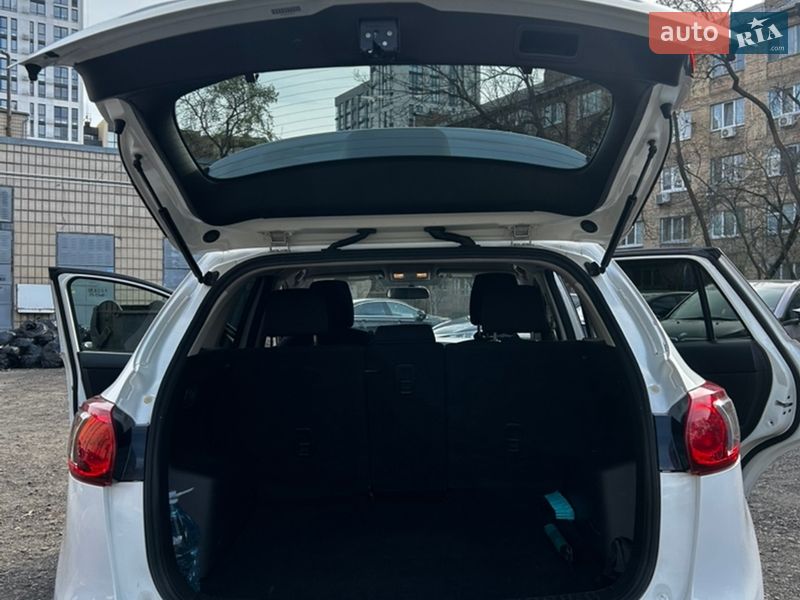 Внедорожник / Кроссовер Mazda CX-5 2016 в Киеве