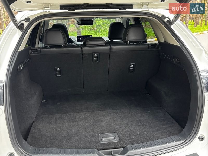 Внедорожник / Кроссовер Mazda CX-5 2023 в Белогородке
