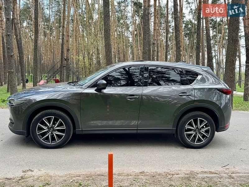 Внедорожник / Кроссовер Mazda CX-5 2017 в Киеве