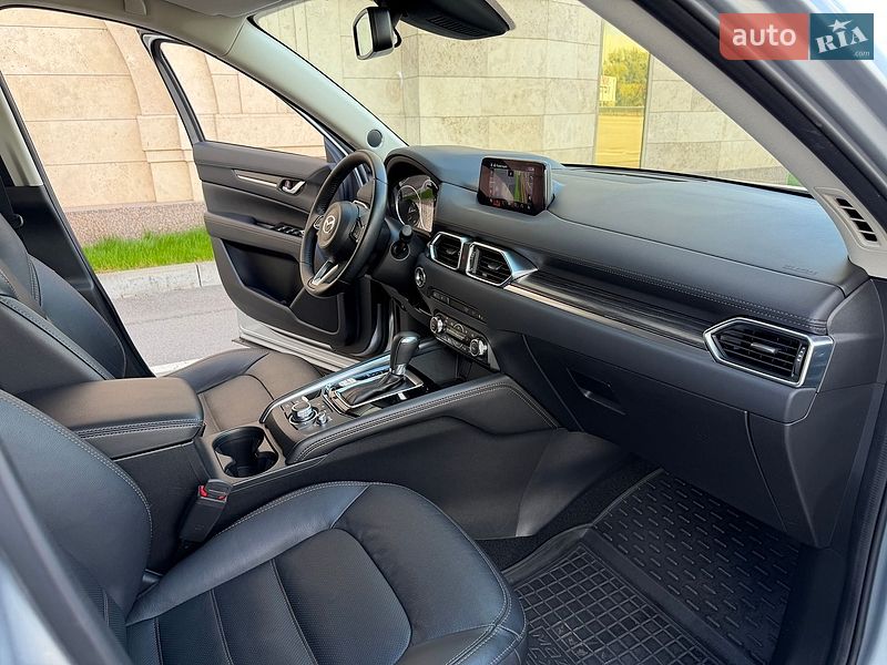 Внедорожник / Кроссовер Mazda CX-5 2018 в Киеве