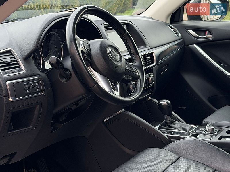 Внедорожник / Кроссовер Mazda CX-5 2016 в Стрые