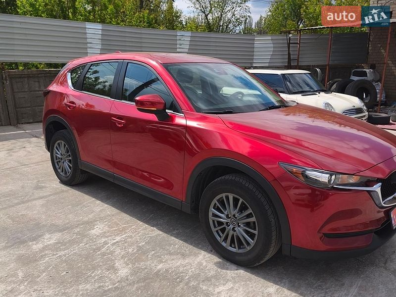 Внедорожник / Кроссовер Mazda CX-5 2017 в Кривом Роге