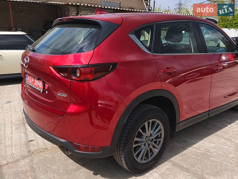 Внедорожник / Кроссовер Mazda CX-5 2017 в Кривом Роге
