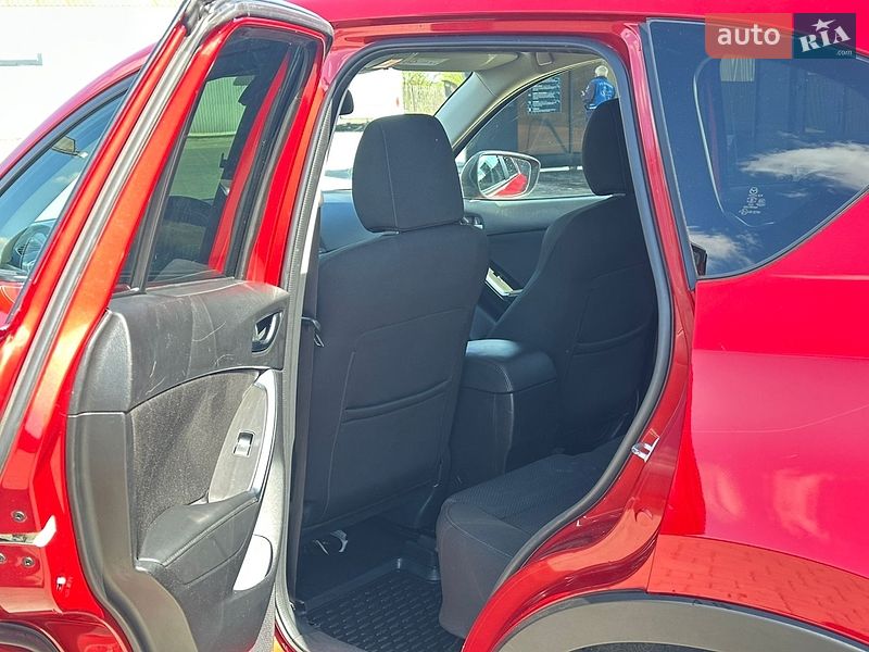 Внедорожник / Кроссовер Mazda CX-5 2015 в Калуше