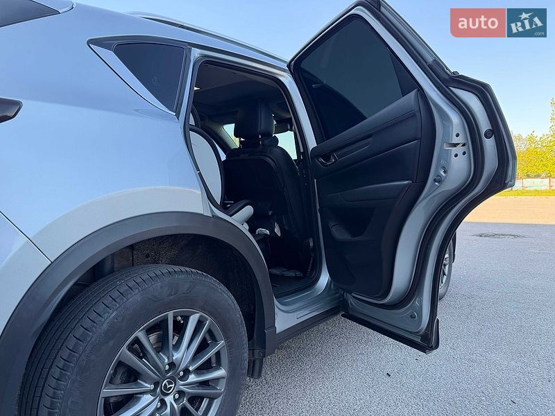 Внедорожник / Кроссовер Mazda CX-5 2017 в Днепре