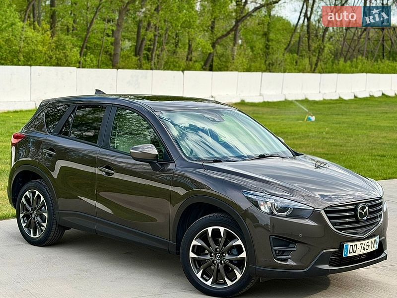 Внедорожник / Кроссовер Mazda CX-5 2016 в Луцке