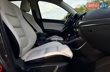 Внедорожник / Кроссовер Mazda CX-5 2016 в Луцке
