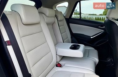 Внедорожник / Кроссовер Mazda CX-5 2016 в Луцке