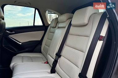 Внедорожник / Кроссовер Mazda CX-5 2016 в Луцке