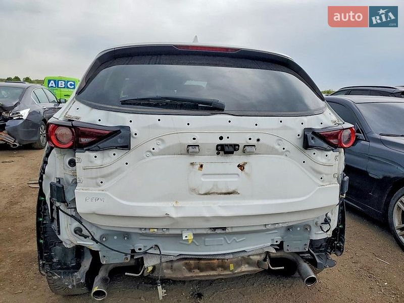 Внедорожник / Кроссовер Mazda CX-5 2018 в Киеве