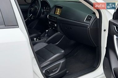 Внедорожник / Кроссовер Mazda CX-5 2015 в Сарнах
