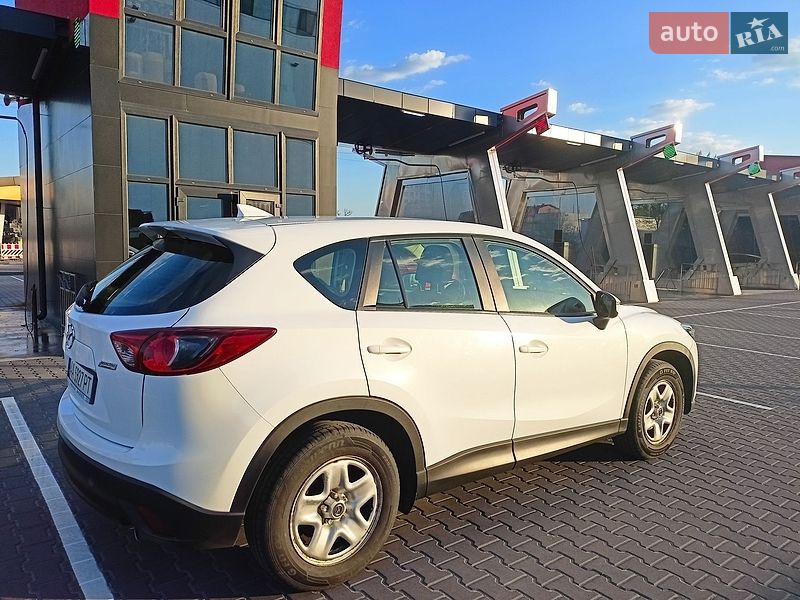 Внедорожник / Кроссовер Mazda CX-5 2017 в Киеве
