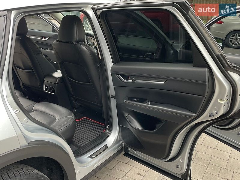 Внедорожник / Кроссовер Mazda CX-5 2017 в Виннице