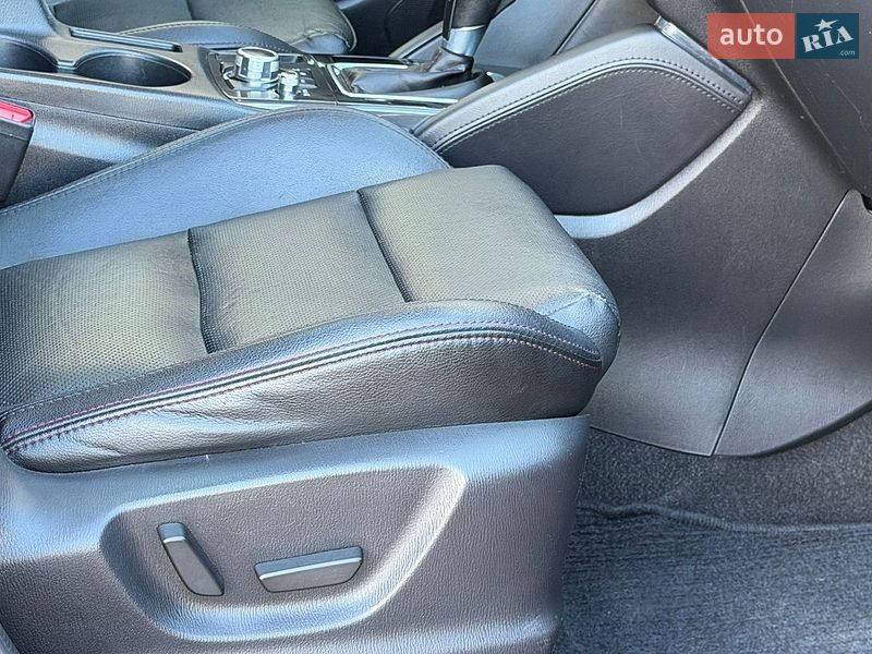 Внедорожник / Кроссовер Mazda CX-5 2015 в Стрые