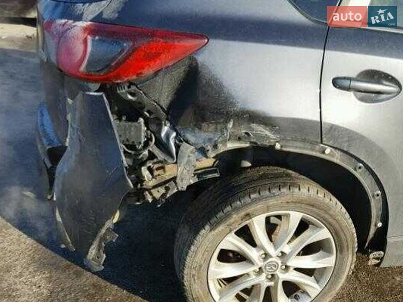 Внедорожник / Кроссовер Mazda CX-5 2013 в Сумах