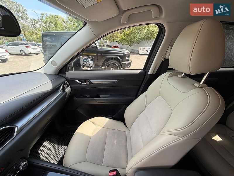 Внедорожник / Кроссовер Mazda CX-5 2019 в Киеве