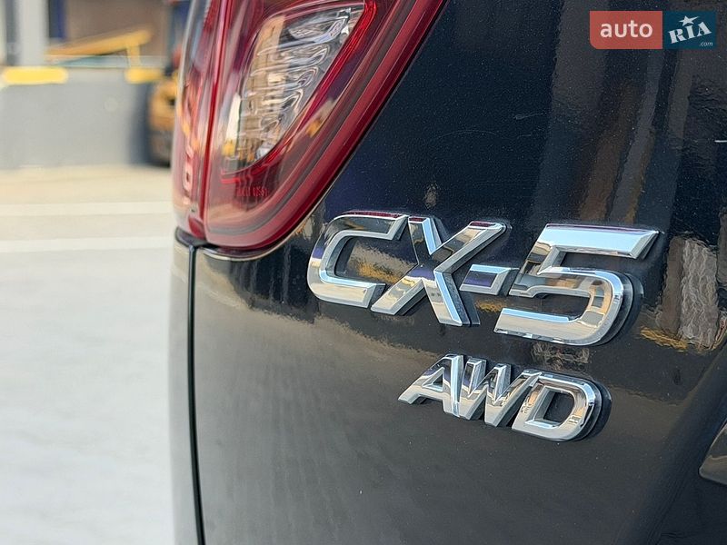 Внедорожник / Кроссовер Mazda CX-5 2017 в Ровно