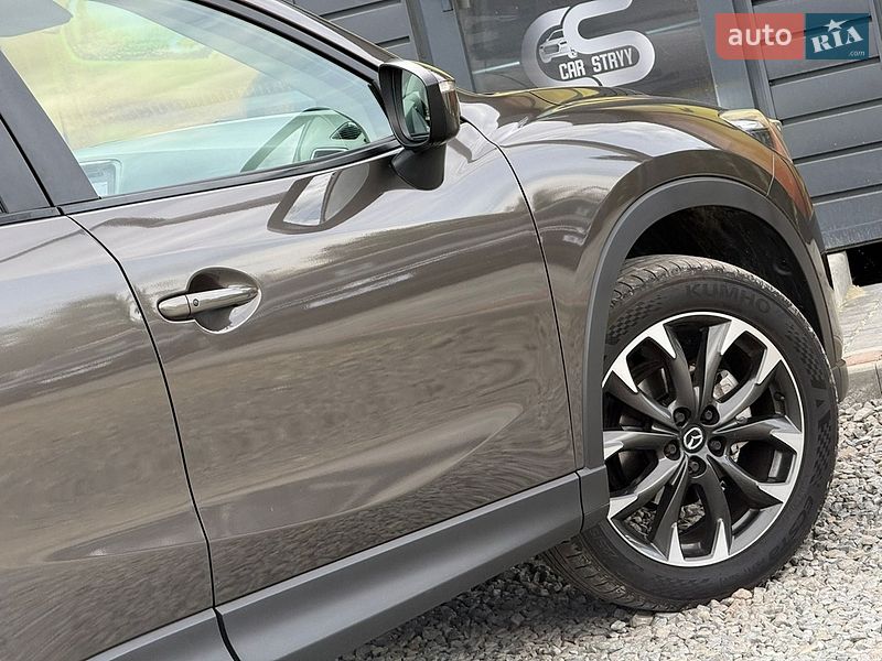Внедорожник / Кроссовер Mazda CX-5 2016 в Стрые