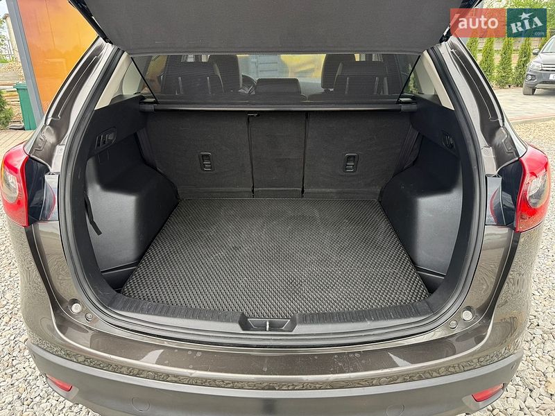 Внедорожник / Кроссовер Mazda CX-5 2016 в Стрые