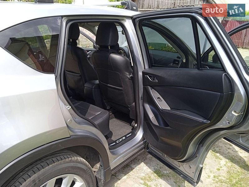 Внедорожник / Кроссовер Mazda CX-5 2014 в Олевске