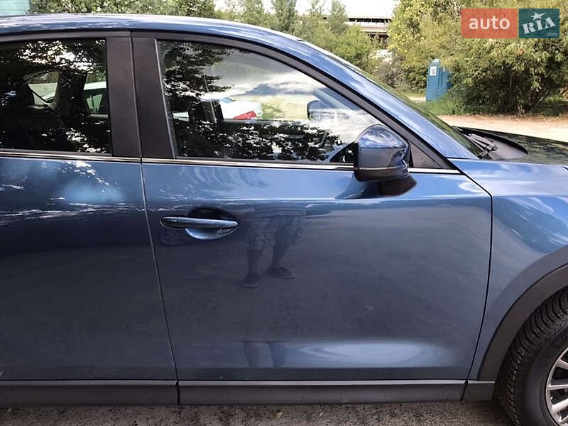 Внедорожник / Кроссовер Mazda CX-5 2017 в Киеве
