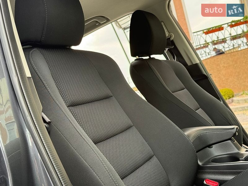 Внедорожник / Кроссовер Mazda CX-5 2015 в Дрогобыче