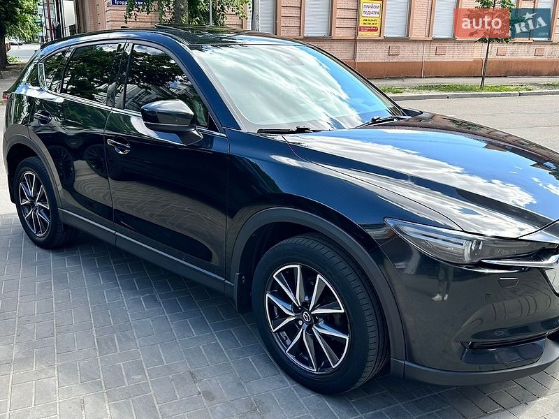 Позашляховик / Кросовер Mazda CX-5 2017 в Кременчуці фото 3 Позашляховик / Кросовер Mazda CX-5 2017 в Кременчуці