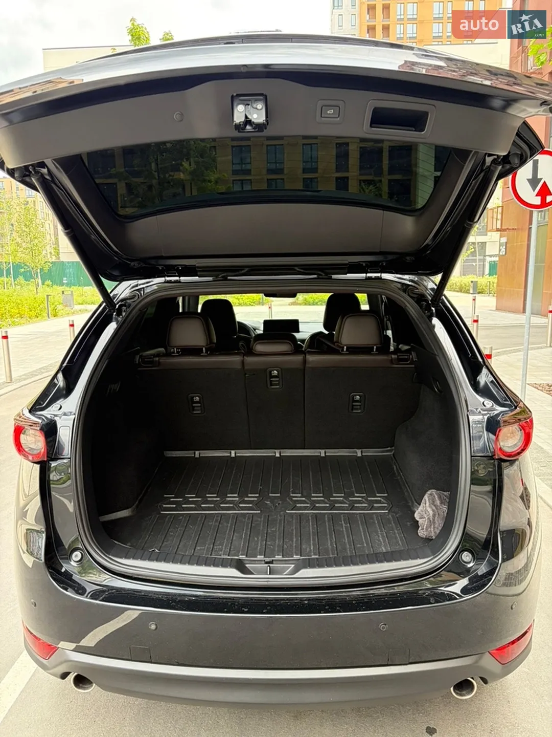 2021 Mazda CX-5 - мініатюра 16
