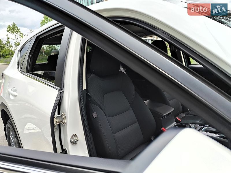 Внедорожник / Кроссовер Mazda CX-5 2018 в Киеве