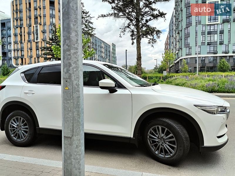 Внедорожник / Кроссовер Mazda CX-5 2018 в Киеве