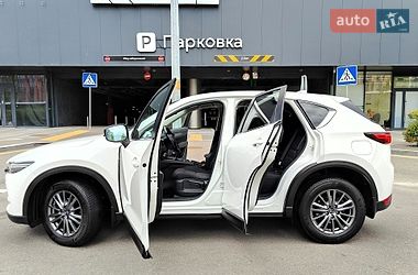 Внедорожник / Кроссовер Mazda CX-5 2018 в Киеве
