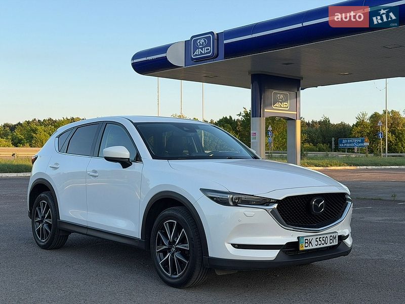 Внедорожник / Кроссовер Mazda CX-5 2017 в Радивилове