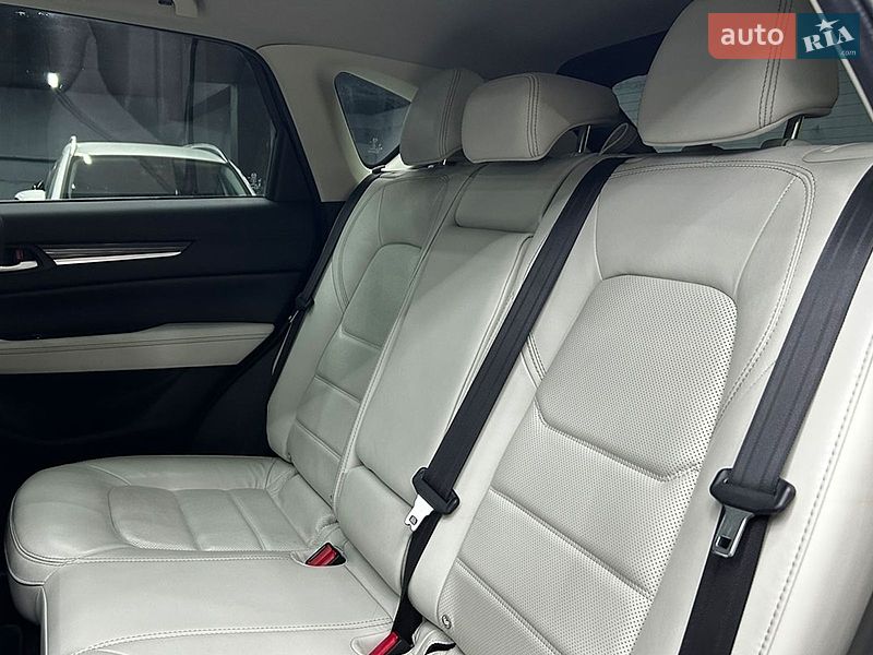Внедорожник / Кроссовер Mazda CX-5 2019 в Черновцах
