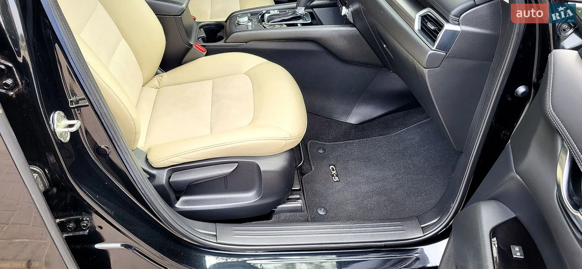 2022 Mazda CX-5 - мініатюра 37