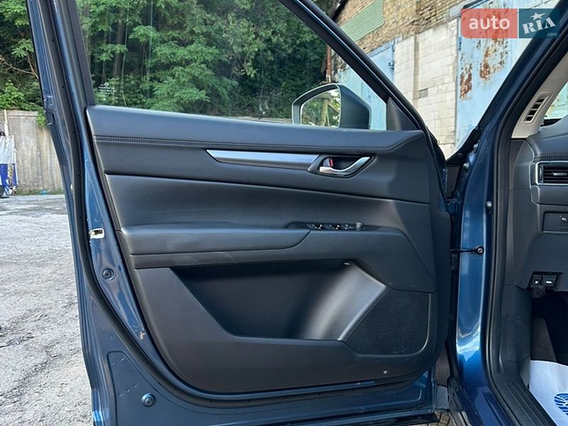 Внедорожник / Кроссовер Mazda CX-5 2023 в Киеве