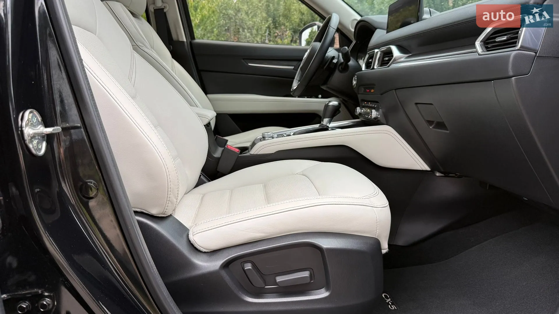 2022 Mazda CX-5 - мініатюра 47