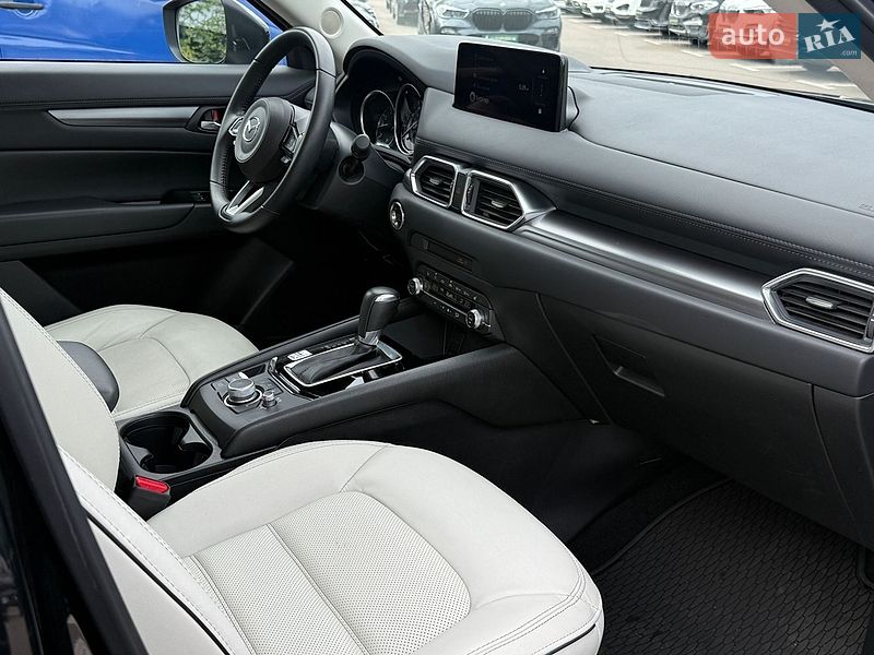 Внедорожник / Кроссовер Mazda CX-5 2024 в Киеве