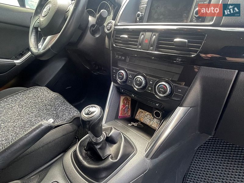 Позашляховик / Кросовер Mazda CX-5 2014 в Сваляві